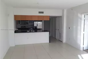1750 N Bayshore Dr, Miami, FL 33132 - Photo 5