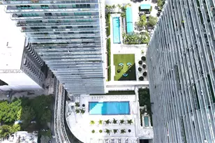 79 SW 12th St, Miami, FL 33130 - Photo 21