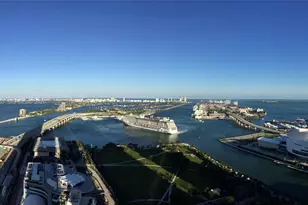 1040 Biscayne Blvd, Miami, FL 33132 - Photo 3