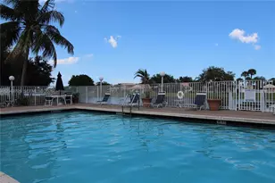 2485 NW 33rd St, Oakland Park, FL 33309 - Photo 23