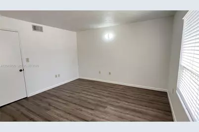 2485 NW 33rd St #1610, Oakland Park, FL 33309 - Photo 3