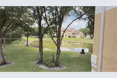 2485 NW 33rd St #1610, Oakland Park, FL 33309 - Photo 13