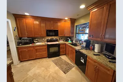 11866 SW 59th Ct, Cooper City, FL 33330 - Photo 7