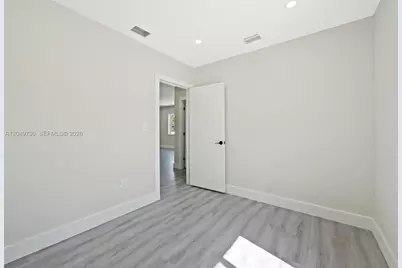 1720 NW 67th St, Miami, FL 33147 - Photo 21