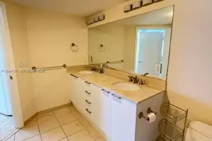 16699 Collins Ave, Sunny Isles Beach, FL 33160 - Photo 9