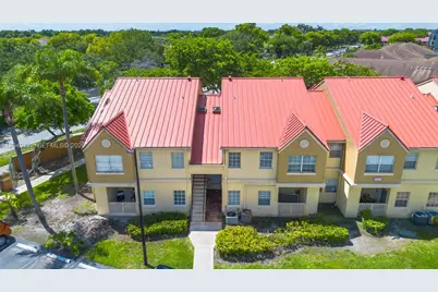 18308 NW 68th Ave #B, Hialeah, FL 33015 - Photo 19