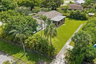 15940 SW 283rd St, Homestead, FL 33033 - Photo 3