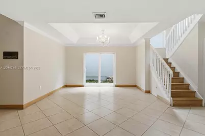 10545 NW 43rd Ter, Doral, FL 33178 - Photo 11