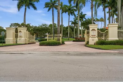 10545 NW 43rd Ter, Doral, FL 33178 - Photo 41