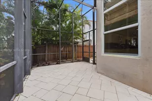 10545 NW 43rd Terrace, Doral, FL 33178 - Photo 37