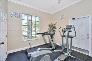 340 SW 121st Terrace, Pembroke Pines, FL 33025 - Photo 15