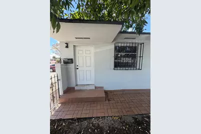 41 E 20th St, Hialeah, FL 33010 - Photo 11