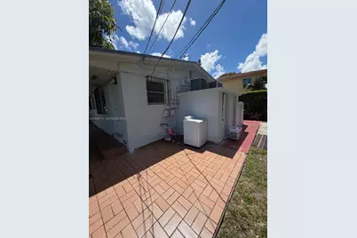 41 E 20th St, Hialeah, FL 33010 - Photo 5