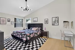 490 NW 102nd Terrace, Pembroke Pines, FL 33026 - Photo 25