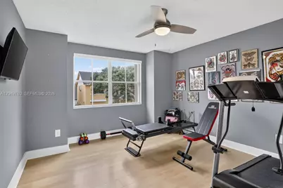 490 NW 102nd Ter, Pembroke Pines, FL 33026 - Photo 31