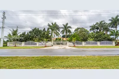 18390 SW 200th St, Miami, FL 33187 - Photo 17