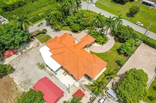 18390 SW 200th St, Miami, FL 33187 - Photo 19
