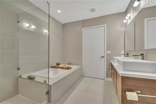 1010 SW 2nd Ave, Miami, FL 33130 - Photo 35