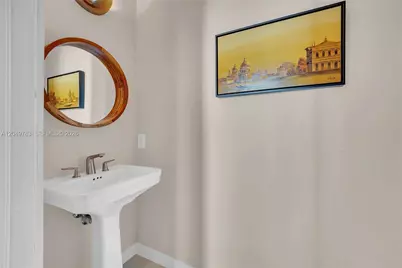 1010 SW 2nd Ave #2201, Miami, FL 33130 - Photo 27