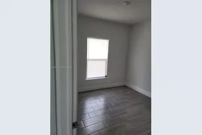 608/610 W 12, Lehigh Acres, FL 33972 - Photo 9