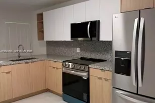 3518 W 80th St, Hialeah, FL 33018 - Photo 3