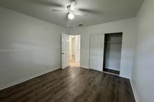 2640 NE 8th Ave, Wilton Manors, FL 33334 - Photo 19