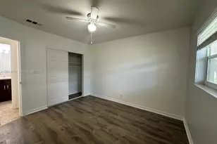 2640 NE 8th Ave, Wilton Manors, FL 33334 - Photo 23
