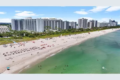 2301 Collins Ave #414, Miami Beach, FL 33139 - Photo 5