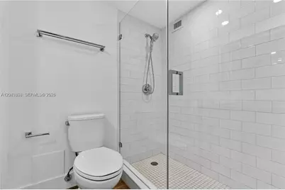 2301 Collins Ave #414, Miami Beach, FL 33139 - Photo 19