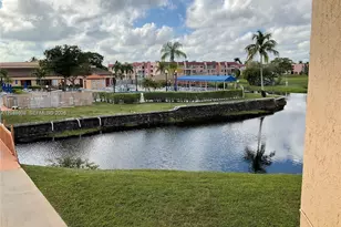 9201 Sunrise Lakes Blvd, Sunrise, FL 33322 - Photo 25