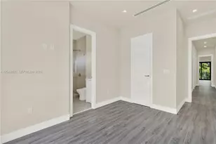2889 SW 35th Ave, Miami, FL 33133 - Photo 21