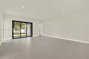 2889 SW 35th Ave, Miami, FL 33133 - Photo 13