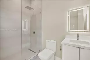 2889 SW 35th Ave, Miami, FL 33133 - Photo 27