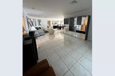 [Address not provided], Miami Beach, FL 33140 - Photo 37