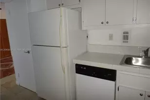 1865 E 79th Street Causeway, North Bay Village, FL 33141 - Photo 17