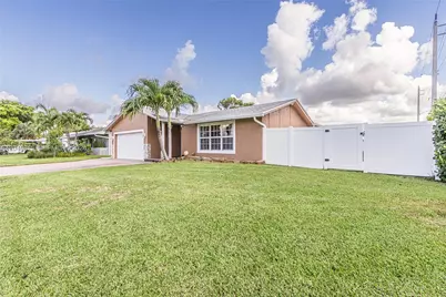 2403 SW 12th Ct, Deerfield Beach, FL 33442 - Photo 31