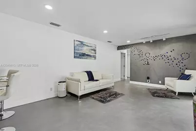 2403 SW 12th Ct, Deerfield Beach, FL 33442 - Photo 15