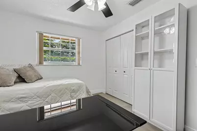 2403 SW 12th Ct, Deerfield Beach, FL 33442 - Photo 21