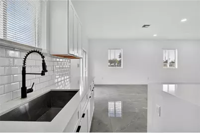 655 NW 24th Ave, Fort Lauderdale, FL 33311 - Photo 5