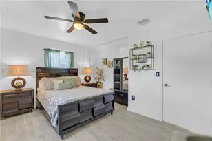 774 NW 49th St, Miami, FL 33127 - Photo 13