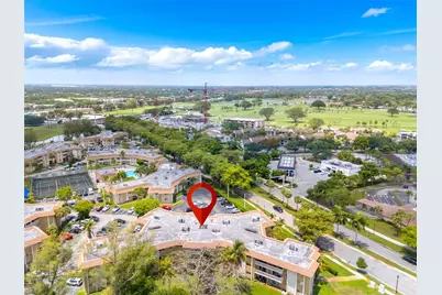 7400 Miami Lakes Dr #D205, Miami Lakes, FL 33014 - Photo 27