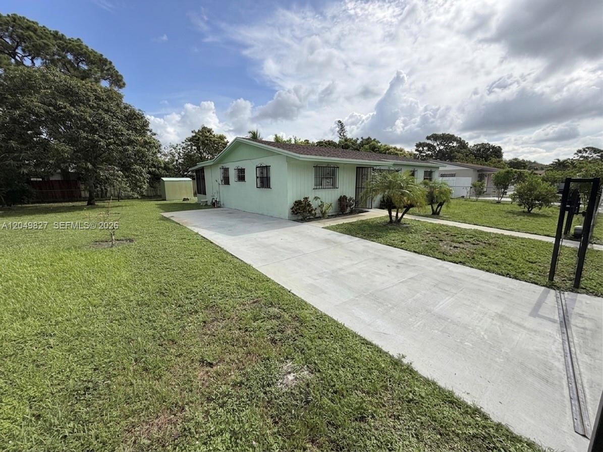 3851 NW 210th Terrace - 3851 NW 210th Terrace, Miami Gardens, FL 33055 Luxury Property | Jose Angel Pina