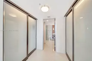 1750 N Bayshore Dr, Miami, FL 33132 - Photo 15