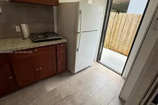 22581 SW 103rd Ct, Cutler Bay, FL 33190 - Photo 5