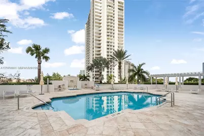 19400 Turnberry Way #321, Aventura, FL 33180 - Photo 9