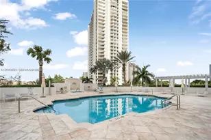 19400 Turnberry Way, Aventura, FL 33180 - Photo 9