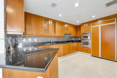 19400 Turnberry Way #321, Aventura, FL 33180 - Photo 7