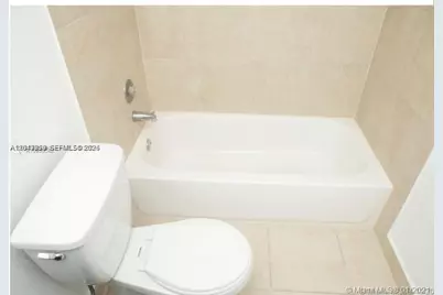 9365 Fontainebleau Blvd #E231, Miami, FL 33172 - Photo 9