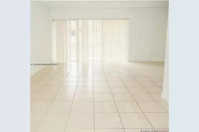 9365 Fontainebleau Blvd #E231, Miami, FL 33172 - Photo 3