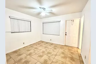 1412 SW 41st Ave #Front, Fort Lauderdale, FL 33317 - Photo 9